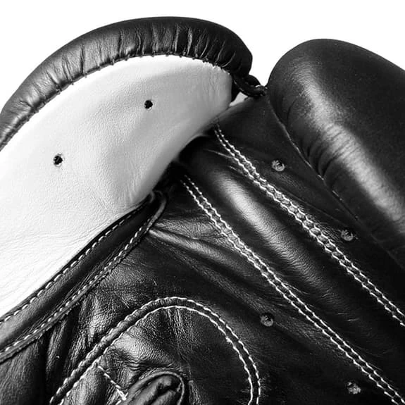 Finnlo Premium Fight Boxing Gloves Black 4 Finnlo Premium Fight Boxing Gloves Black - Image 2