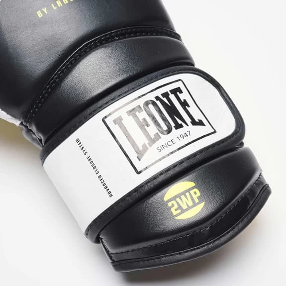 Leone 1947 Boxing Il Tecnico N3 10 Oz Gloves Black Yellow White 8 Leone 1947 Boxing Il Tecnico N3 10 Oz Gloves Black Yellow White - Image 6