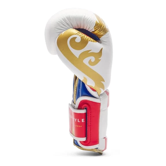 Leone 1947 Thai Style 10 Oz Gloves White Red Blue 5 Leone 1947 Thai Style 10 Oz Gloves White Red Blue - Image 3