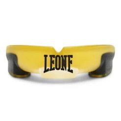 Leone 1947 Top Guard Mouthguard Yellow Black 7 Leone 1947 Top Guard Mouthguard Yellow Black -Sports Comprehensive lne pd513 5 002