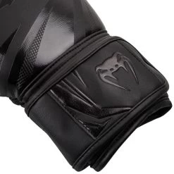 Venum Challenger 3.0 Gloves Black 10 Venum Challenger 3.0 Gloves Black -Sports Comprehensive ven 03525 114 003