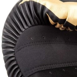 Venum Challenger 3.0 Gloves Black Gold 13 Venum Challenger 3.0 Gloves Black Gold -Sports Comprehensive ven 03525 126 006